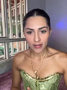 Sofiadelacruz online show from March 27, 8:20 pm