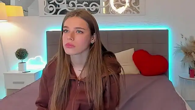 melissacrayzy online show from March 28, 10:15 am