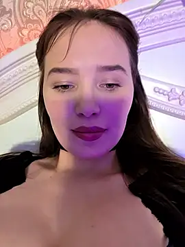 ForLoveAnd online show from March 30, 8:19 pm