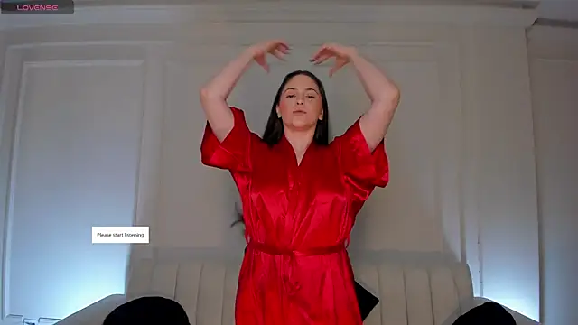 BeccaBaxter online show from May 17, 12:37 pm