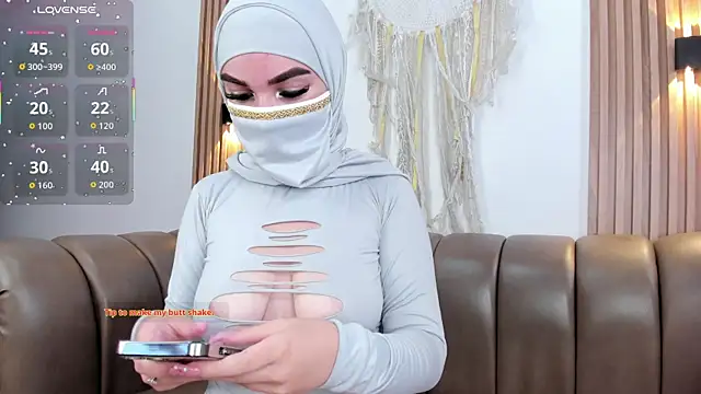 saleh issawi online show from November 6, 8:15 pm