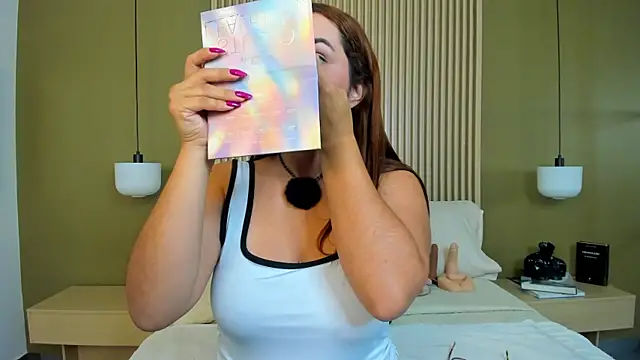 JessyCream online show from April 10, 9:21 pm