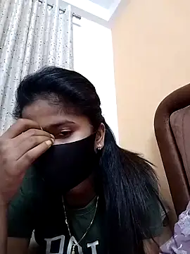 fuungirl38 online show from April 13, 6:09 pm