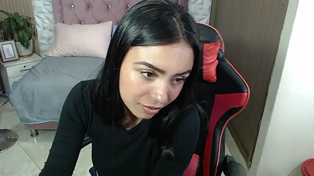 julieta fn online show from March 25, 5:05 pm