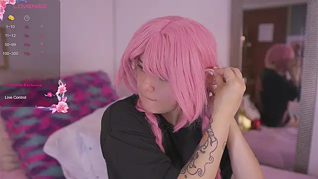 Neekito  online show from November 22, 12:13 am