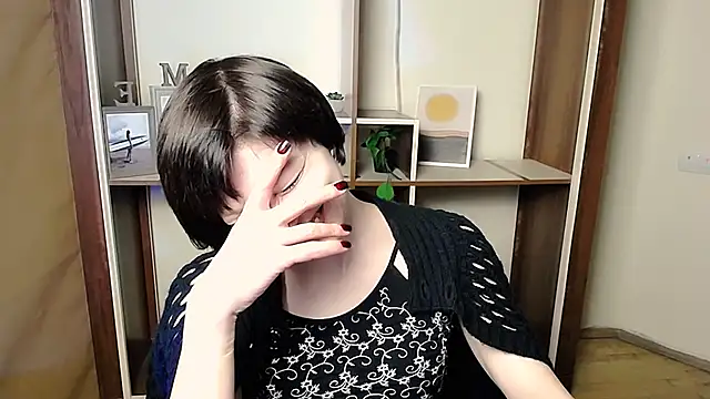  AngeliaFlow  online show from March 8, 8:40 am