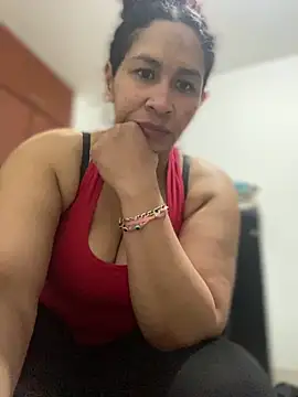 Carola-Ross online show from April 15, 5:46 pm