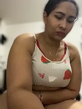 Carola-Ross online show from March 5, 11:11 pm