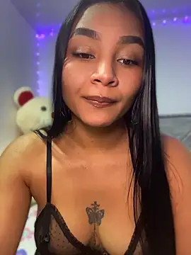 Lynda Bonnie online show from July 28, 7:50 pm