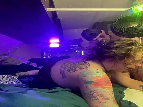 favoritestepsis online show from October 27, 2:23 pm