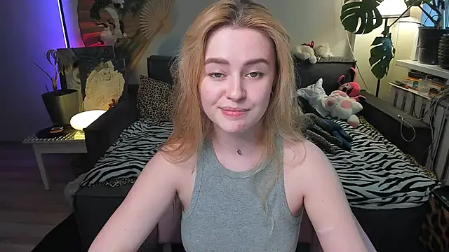 Alexa Pirs online show from April 14, 1:11 pm