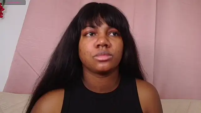 Daphnewalker   online show from June 22, 11:18 am