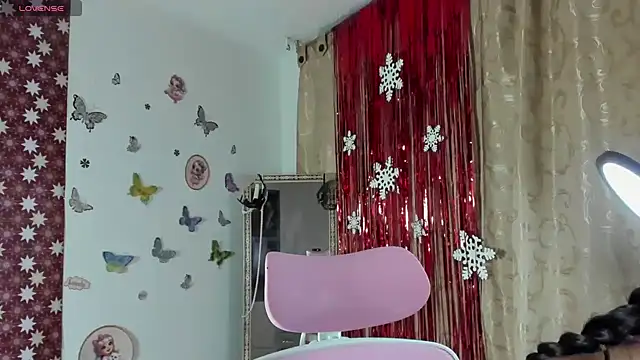 Hanna latinaa online show from December 21, 2:05 am