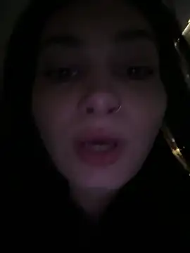 lunalovelee online show from April 2, 6:16 pm