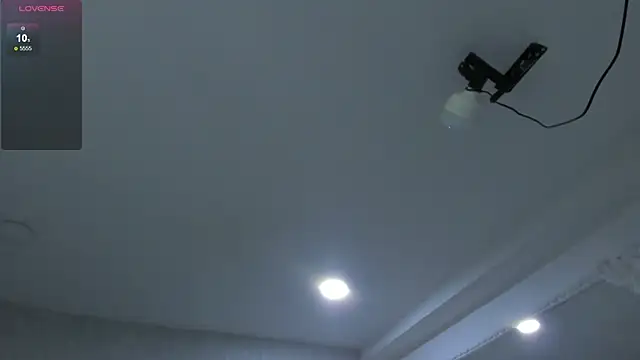 EmiliaRose  online show from March 20, 9:41 pm