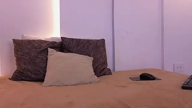 Lana Starlett online show from November 16, 3:41 am