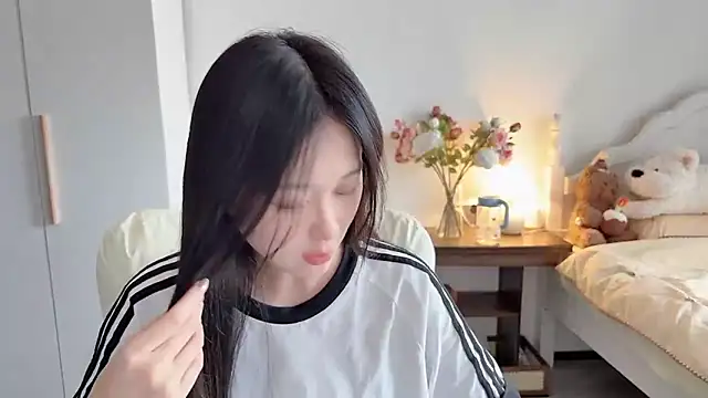 Cassie-20 online show from June 20, 9:24 am