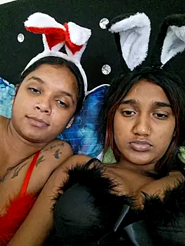 indianpink lips online show from July 11, 11:32 am