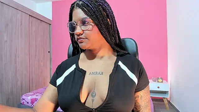 ZahraRose online show from November 27, 7:28 pm