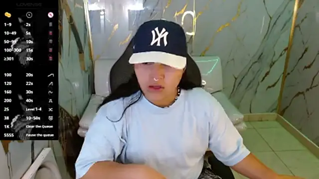 melany rouse18 online show from March 22, 1:28 pm