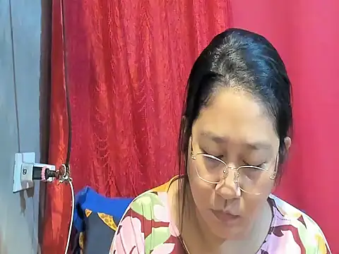 hotchubby88 online show from April 30, 12:49 am