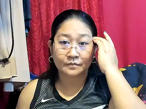 hotchubby88 online show from May 14, 3:12 am