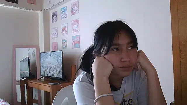 Arielle lov online show from November 6, 5:08 pm