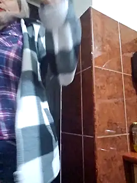 LadyTouch online show from April 2, 10:40 pm