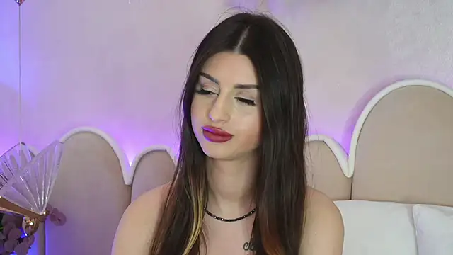 Alice Voss online show from April 6, 6:25 am