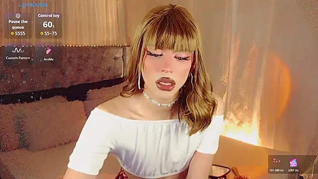 Dalila moan online show from April 1, 2:45 am