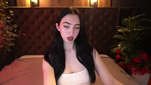 WildKittenX  online show from April 17, 5:42 am