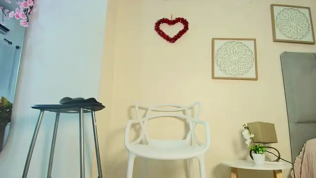 mary cute9 online show from April 9, 12:32 pm