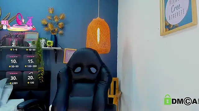 yessila parker online show from April 10, 9:26 am