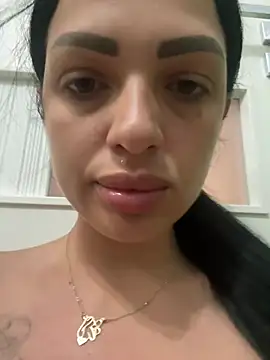 IrisRossie online show from July 21, 5:52 am