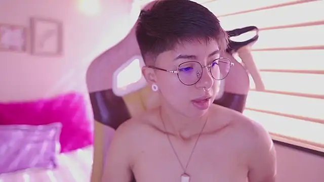 tommy blue online show from May 30, 1:53 pm