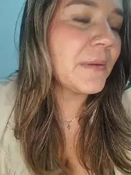 mandy-moore online show from March 21, 3:00 am