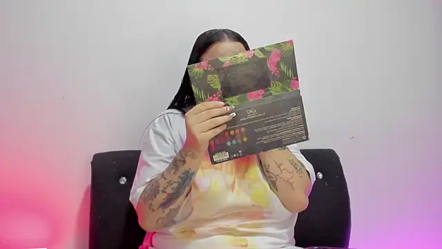 Celestte online show from April 5, 4:33 am