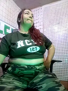 isis milove online show from April 5, 12:37 pm