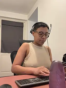 Melia Rayne online show from March 5, 10:44 am