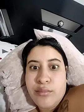 mialorents online show from March 24, 9:31 pm