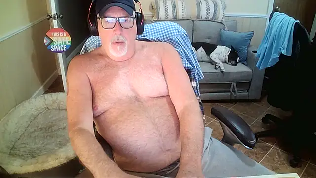 superbearboss online show from June 2, 3:46 pm