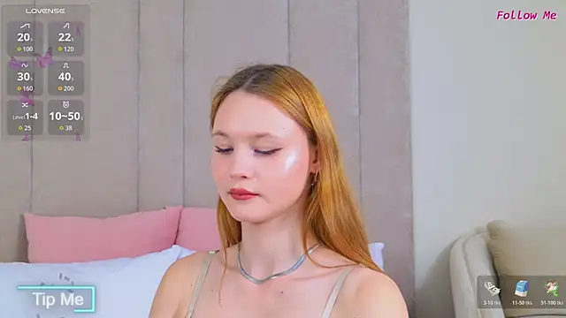 AmeliRoyse online show from March 29, 5:34 pm