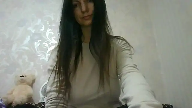 AliseWats online show from May 8, 8:54 pm