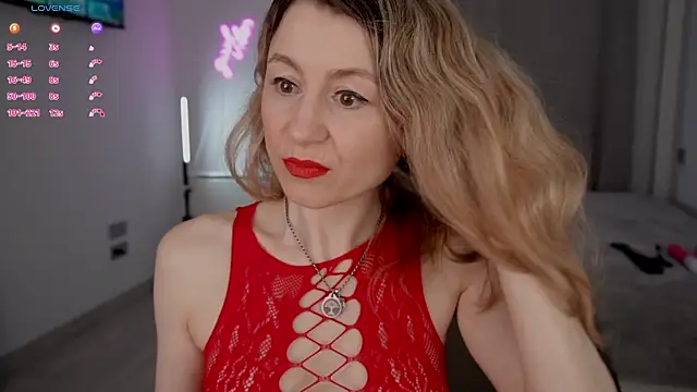   Milana     online show from May 31, 6:09 pm