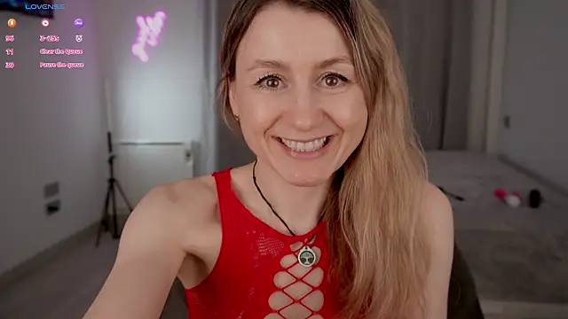  Milana     online show from May 26, 4:39 pm