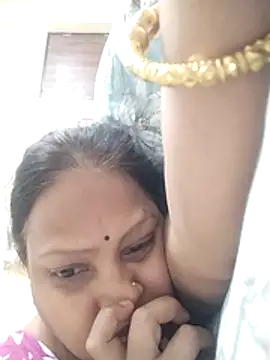 Arohi35 online show from July 15, 9:41 pm