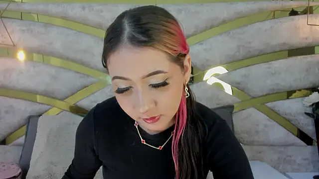 Sofiia Rossee  online show from February 26, 7:35 pm