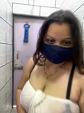 Catchybusty online show from July 2, 5:24 am