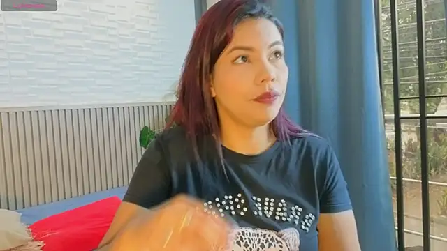 TiffanyWalk online show from April 16, 12:38 pm