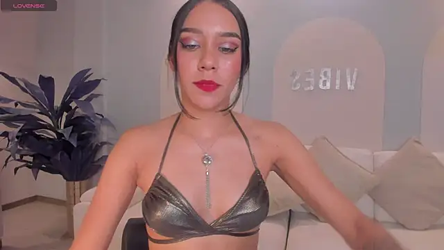 AmaliaCrus online show from November 18, 12:44 am